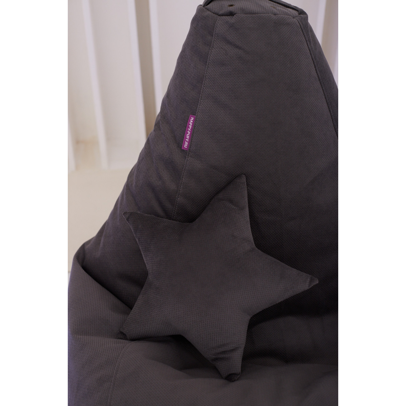 Декоративная подушка звездочка «Велюр светло-серый»