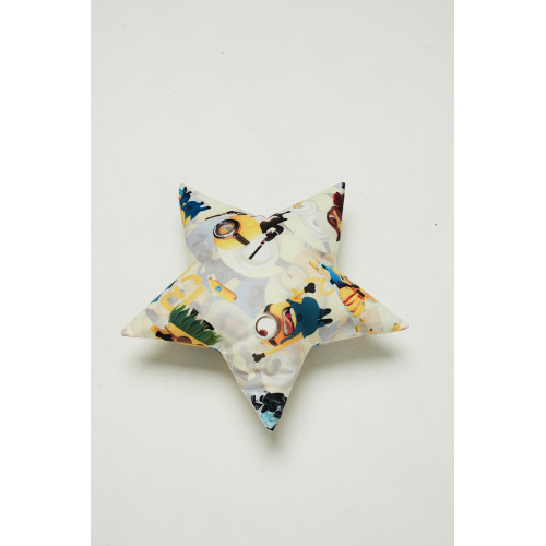 Декоративная подушка звездочка «Миньоны»